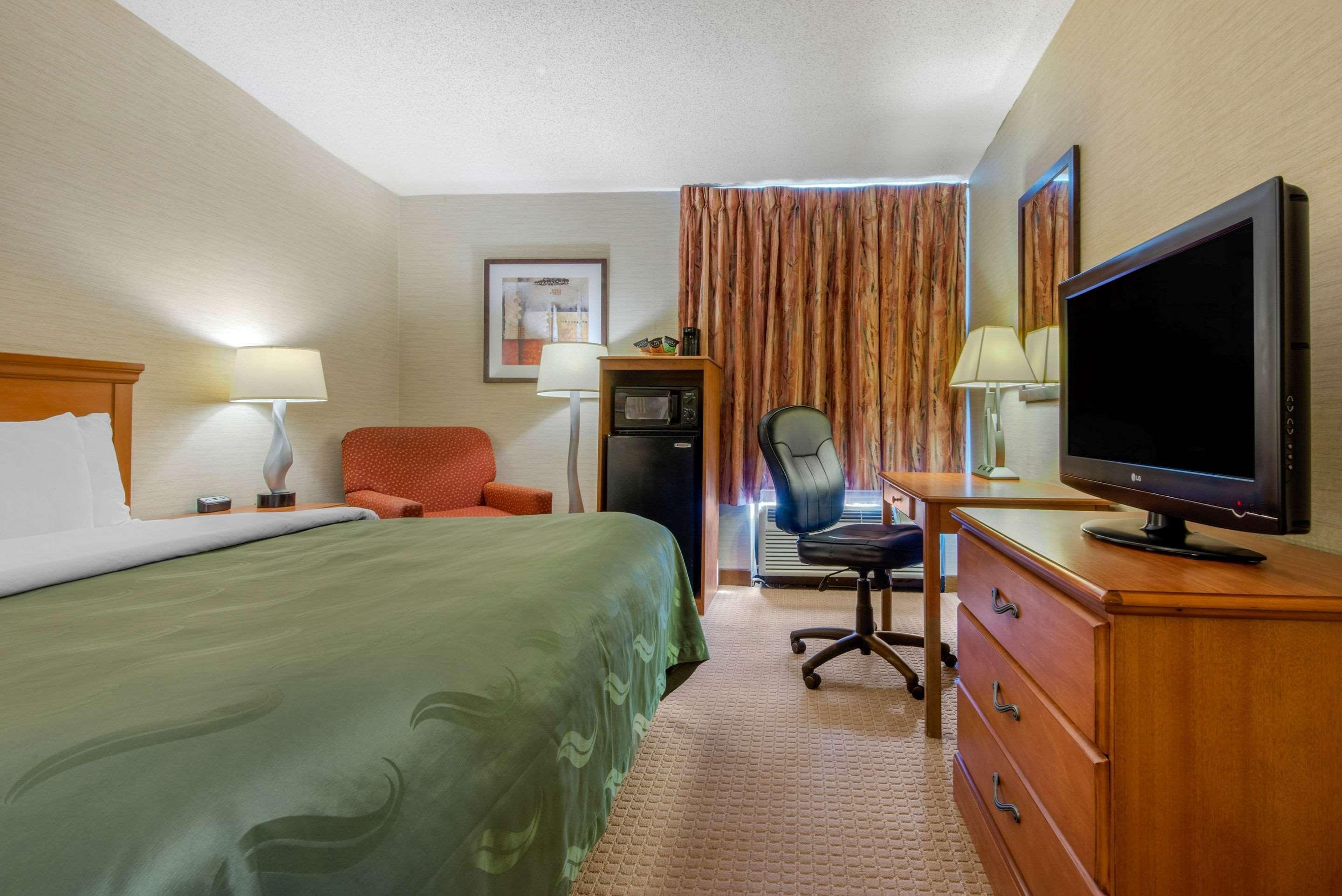 Quality Inn & Suites Mansfield Eksteriør billede