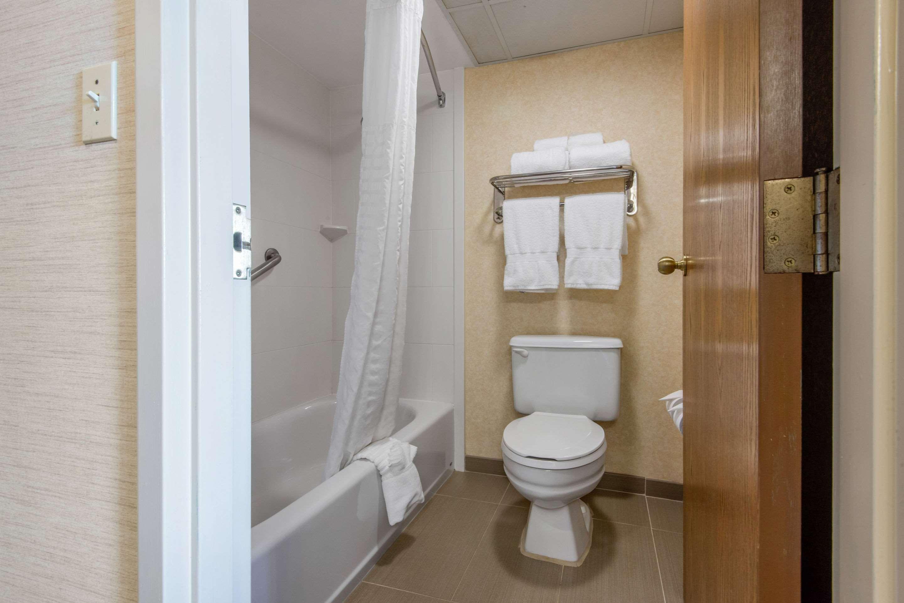 Quality Inn & Suites Mansfield Eksteriør billede