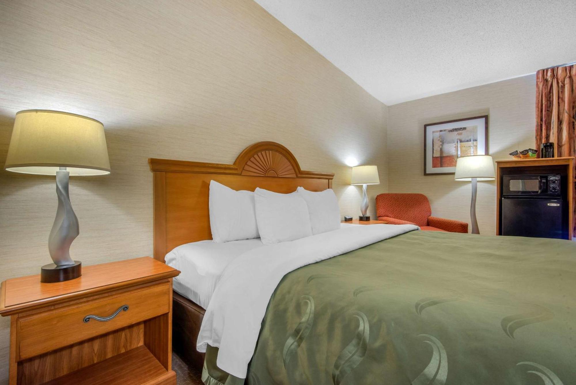 Quality Inn & Suites Mansfield Eksteriør billede