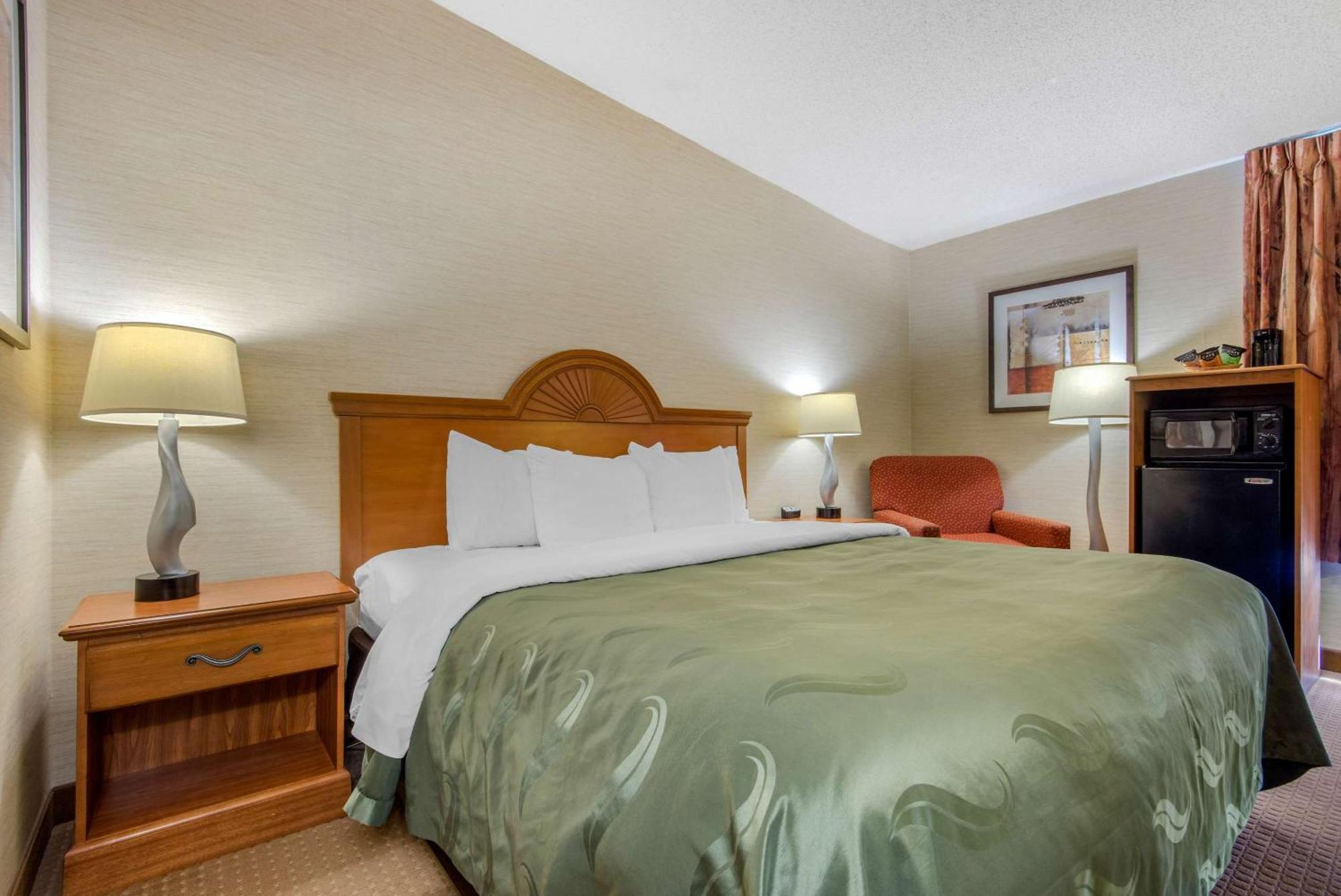 Quality Inn & Suites Mansfield Eksteriør billede