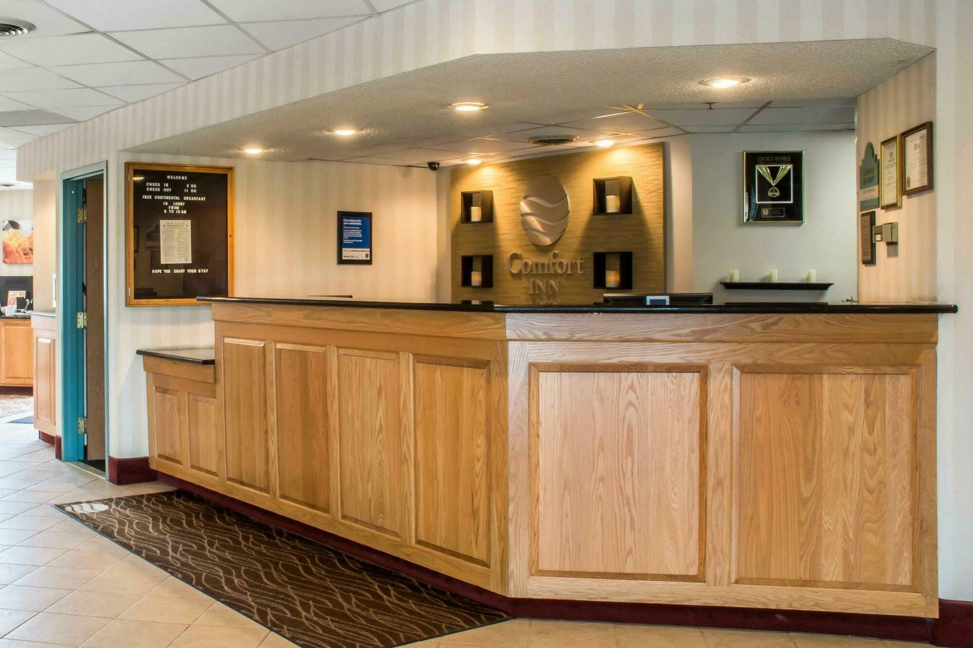 Quality Inn & Suites Mansfield Eksteriør billede